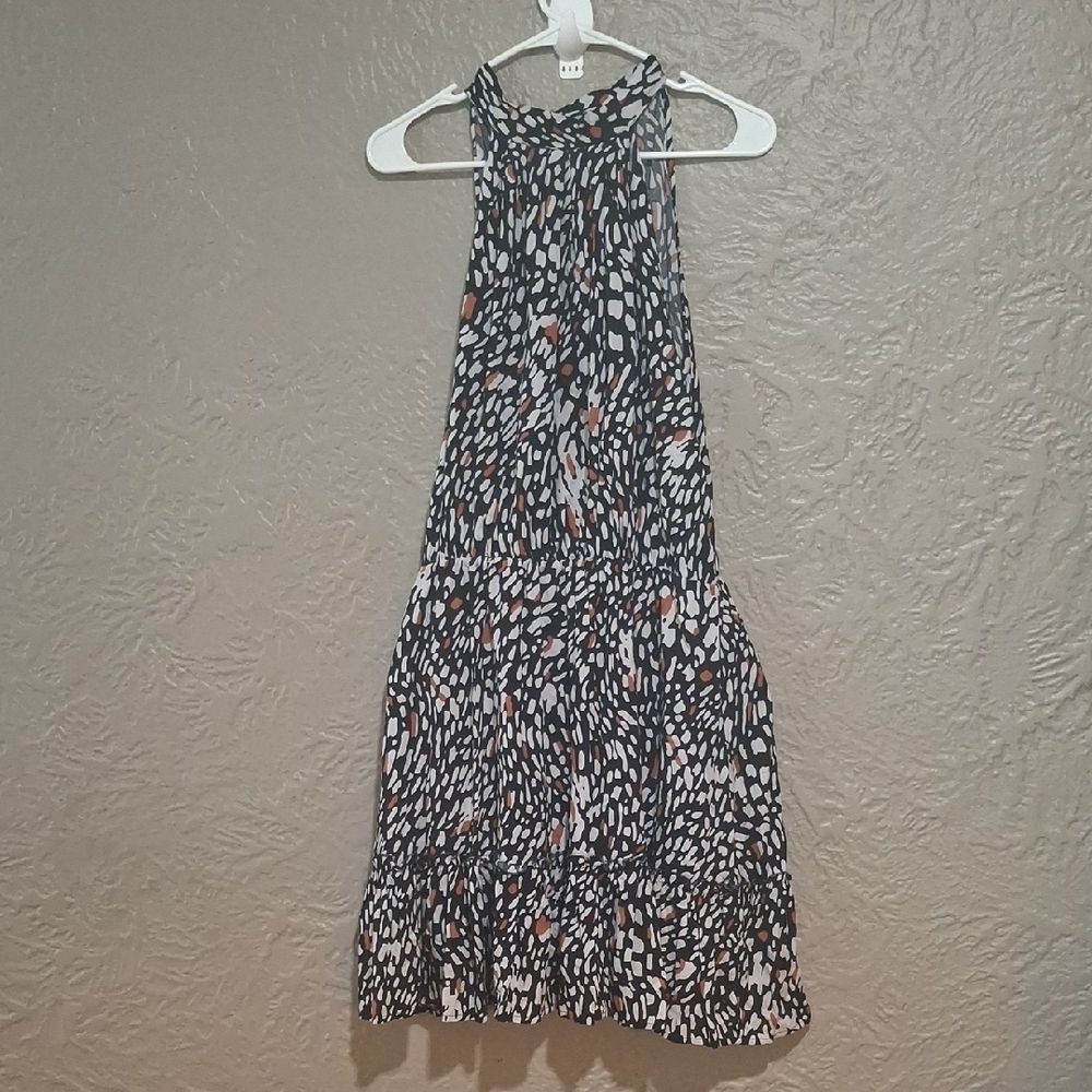 Stylish Black and White Wome's Dress Size L